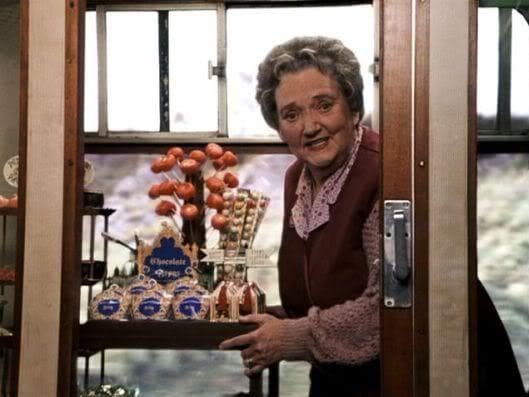 All the Delicious Food From Harry Potter You Wish You Could Eat