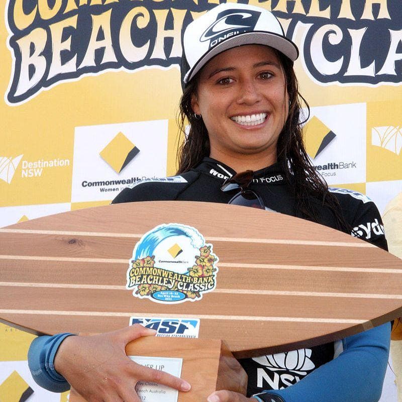The 35 Hottest Female Surfers, Ranked
