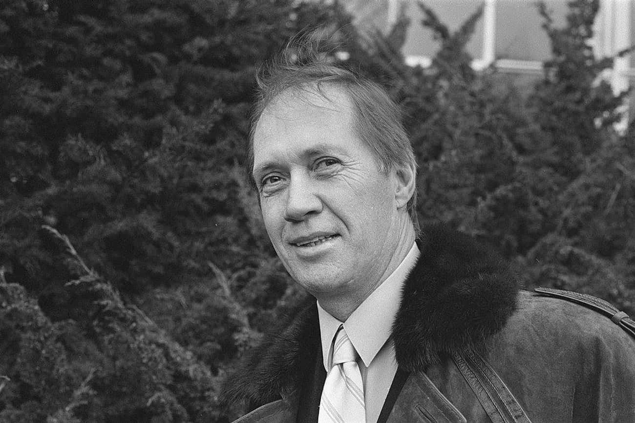 David Carradine Died In The Closet Of His Hotel Room