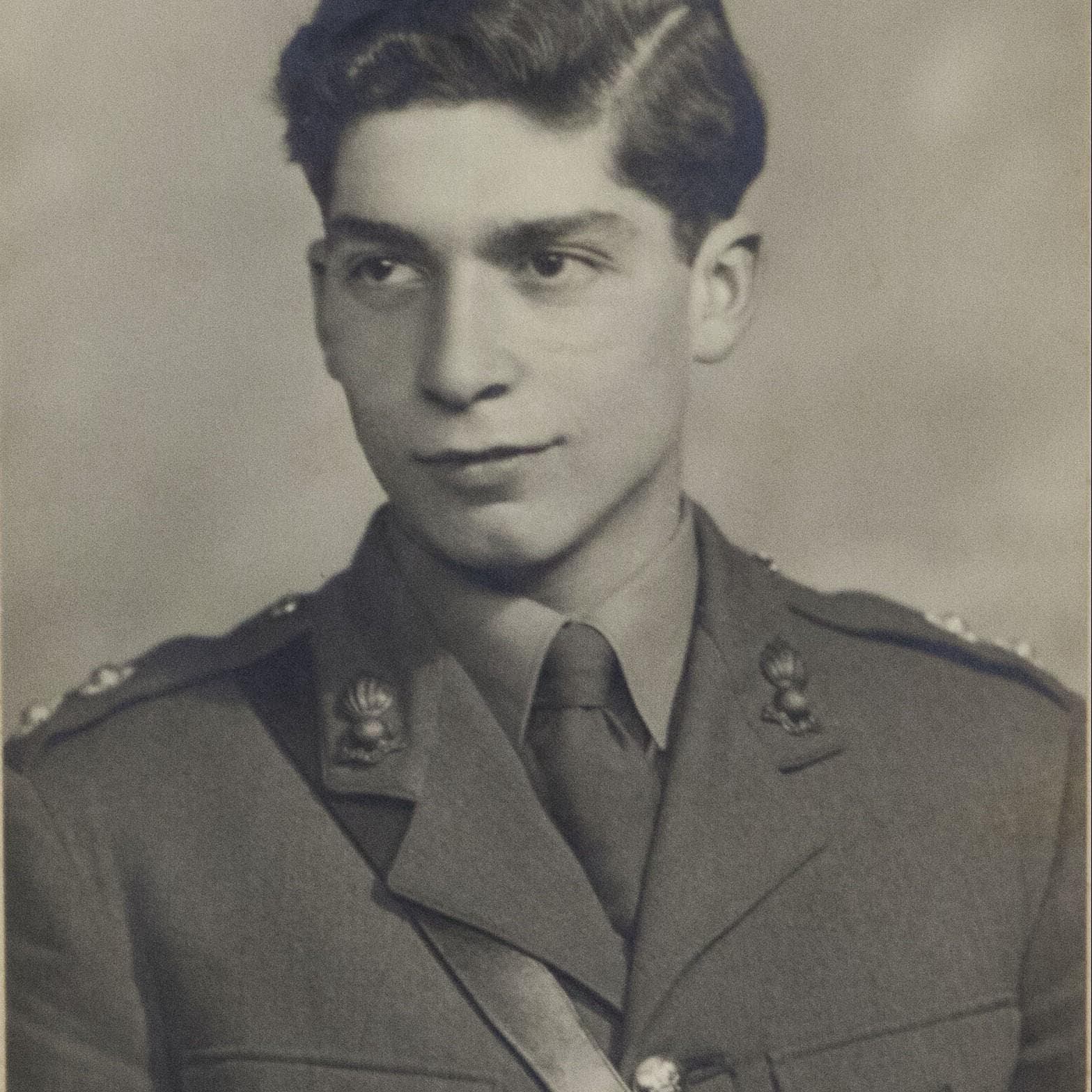 Celebrities Born in 1922 | List of Famous Men & Women Born in 1922