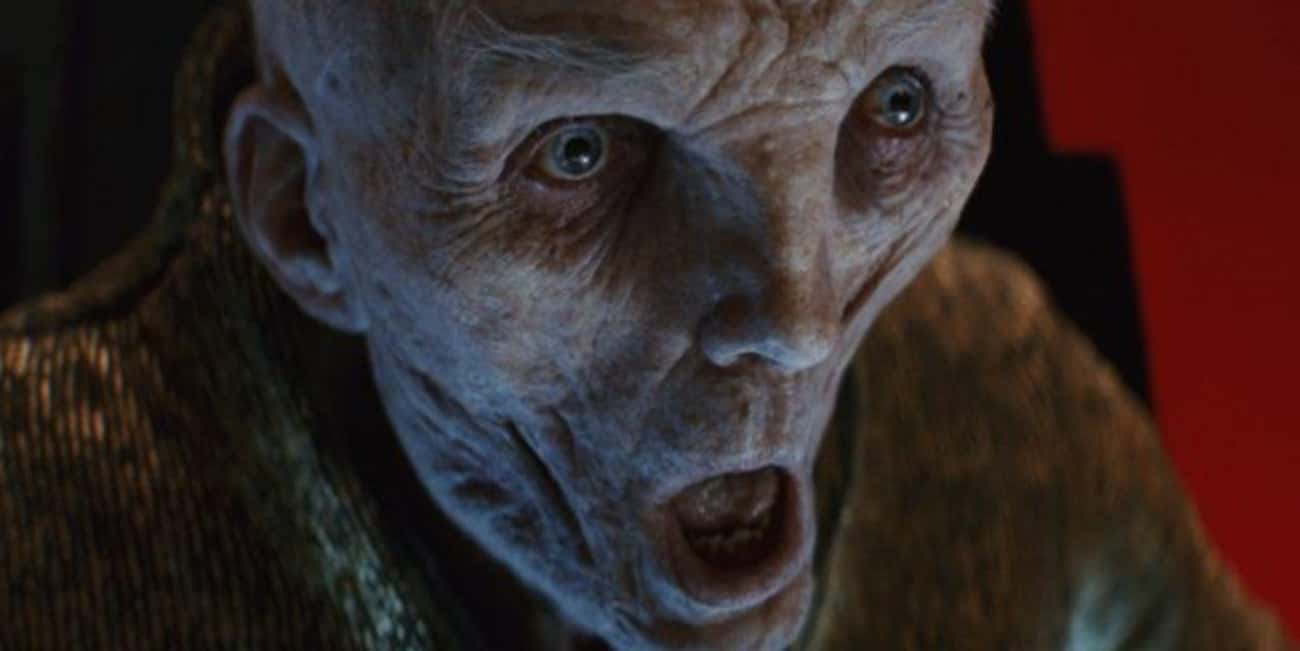 Snoke Is Set Up As The Most Powerful Sith In The First Order, Then Gets Tricked And Sliced In Half