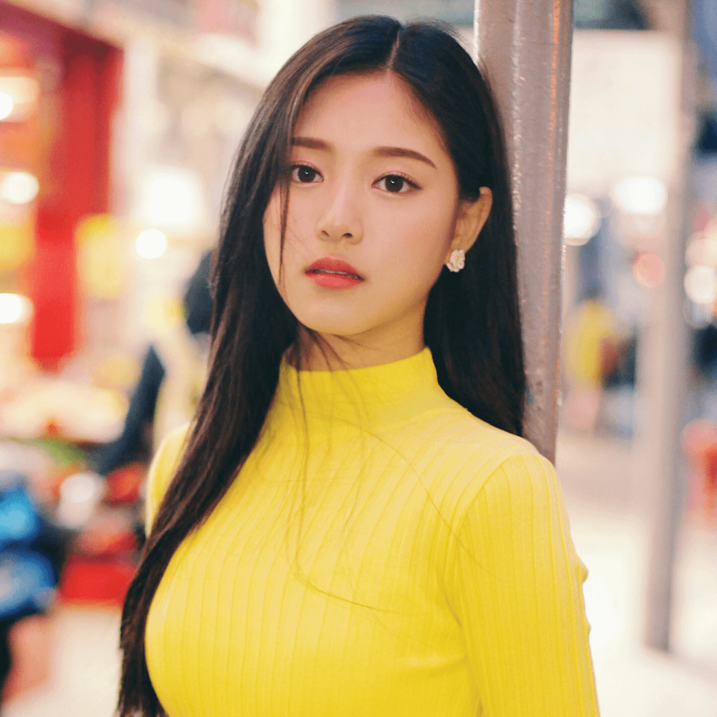 Image of Random Best Female Visuals In K-pop Right Now