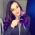LaurenzSide on Random Best Gamer Girls On YouTube