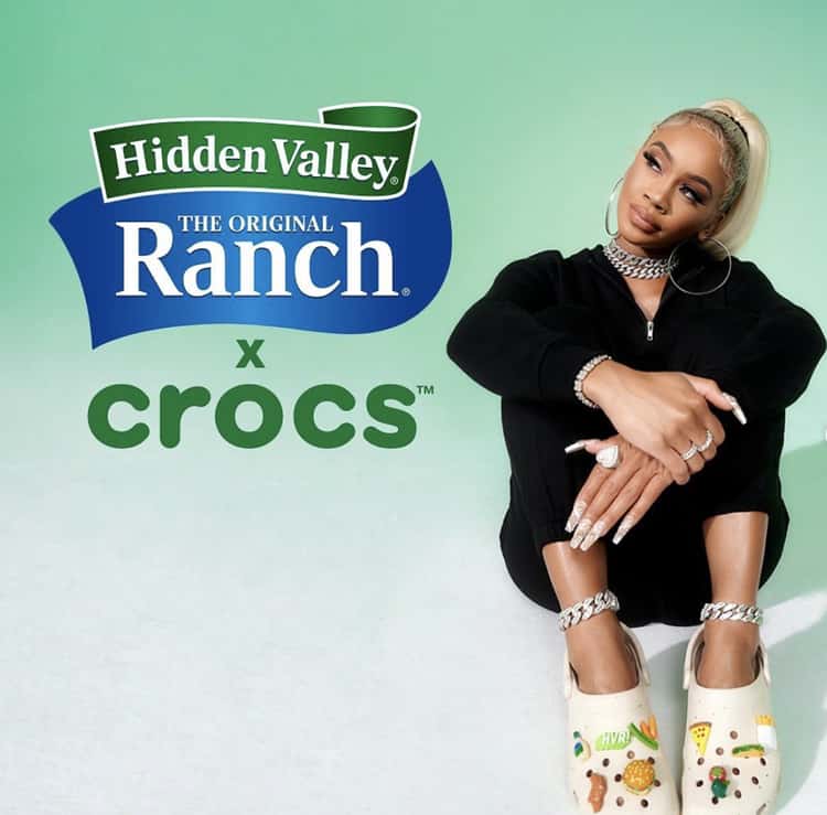 Celebrities Who Love to Wear Crocs