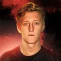 Tfue is a popular Youtuber and E-Sport professional gamer.