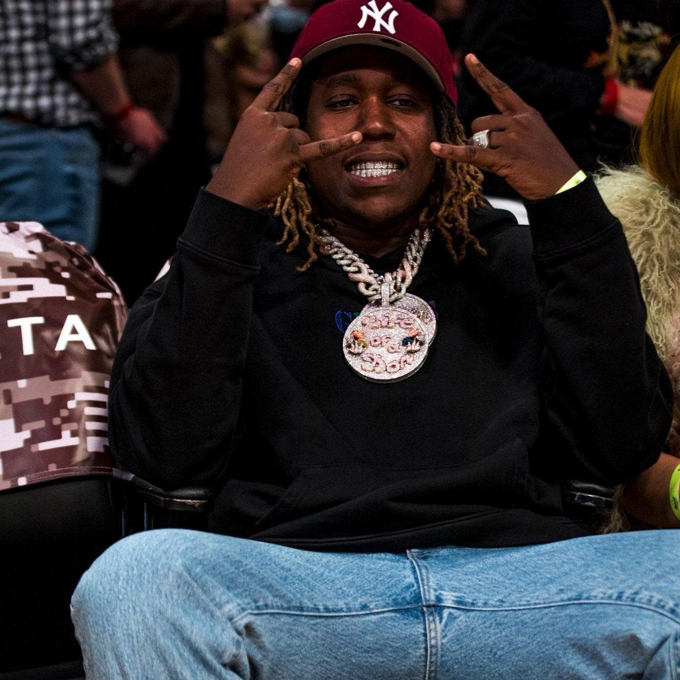Celebrity Rockets Fans | Celebrities at Houston Rockets Games