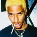 Frank Childress (born July 6, 1998), known professionally as Comethazine, is an American rapper and songwriter from East St. Louis, illinois.