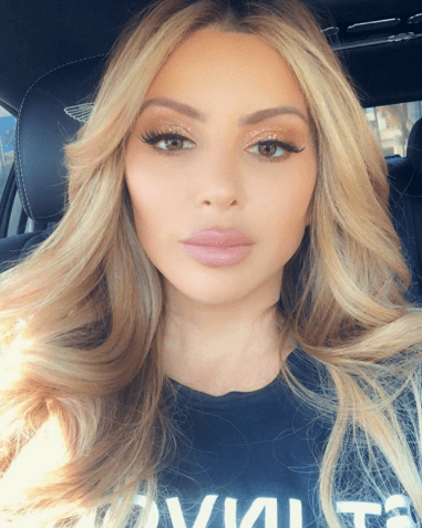 35 Famous Celebrities With OnlyFans Accounts