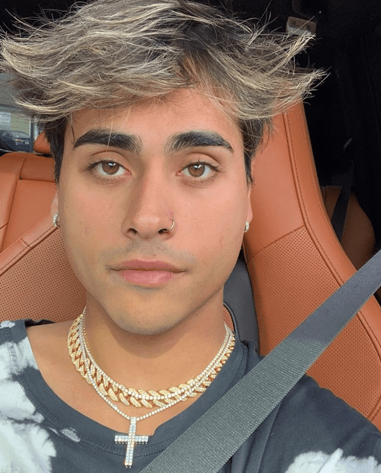 20 YouTubers Who Are Leos