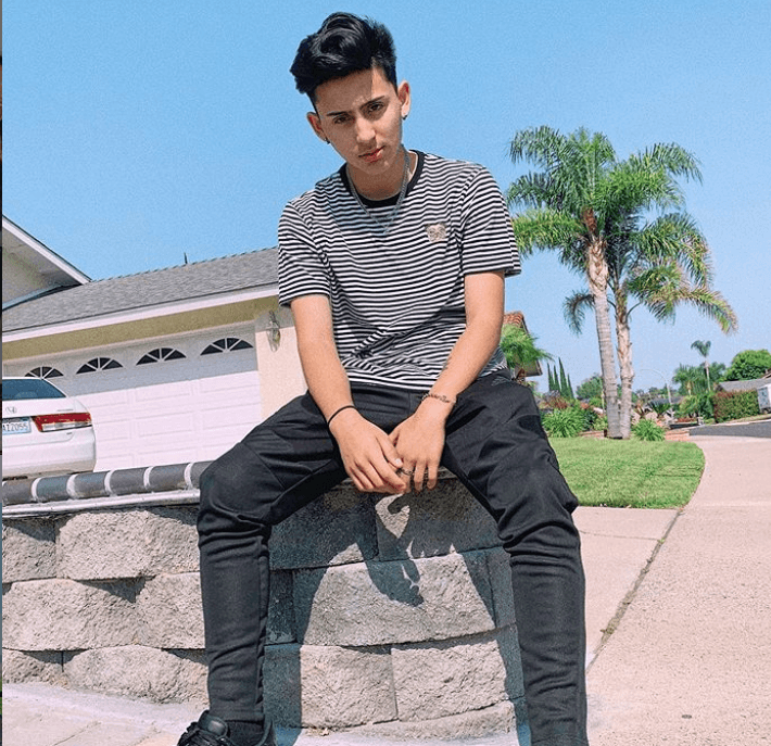 Famous YouTubers Who Are Libras