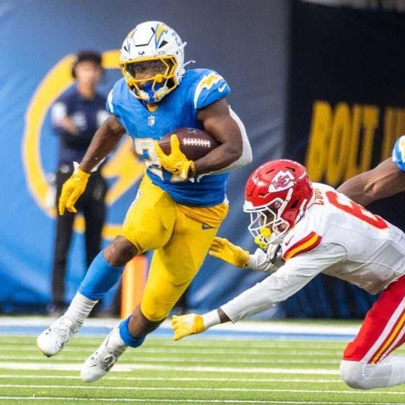 The Top 30+ RBs In The NFL Right Now, Ranked By Fans