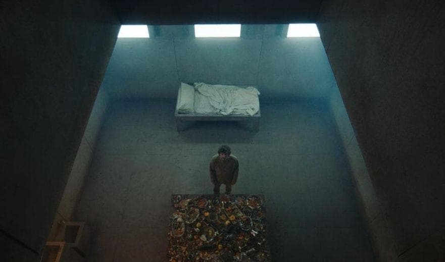 17 Movies That Never Go To A Second Location