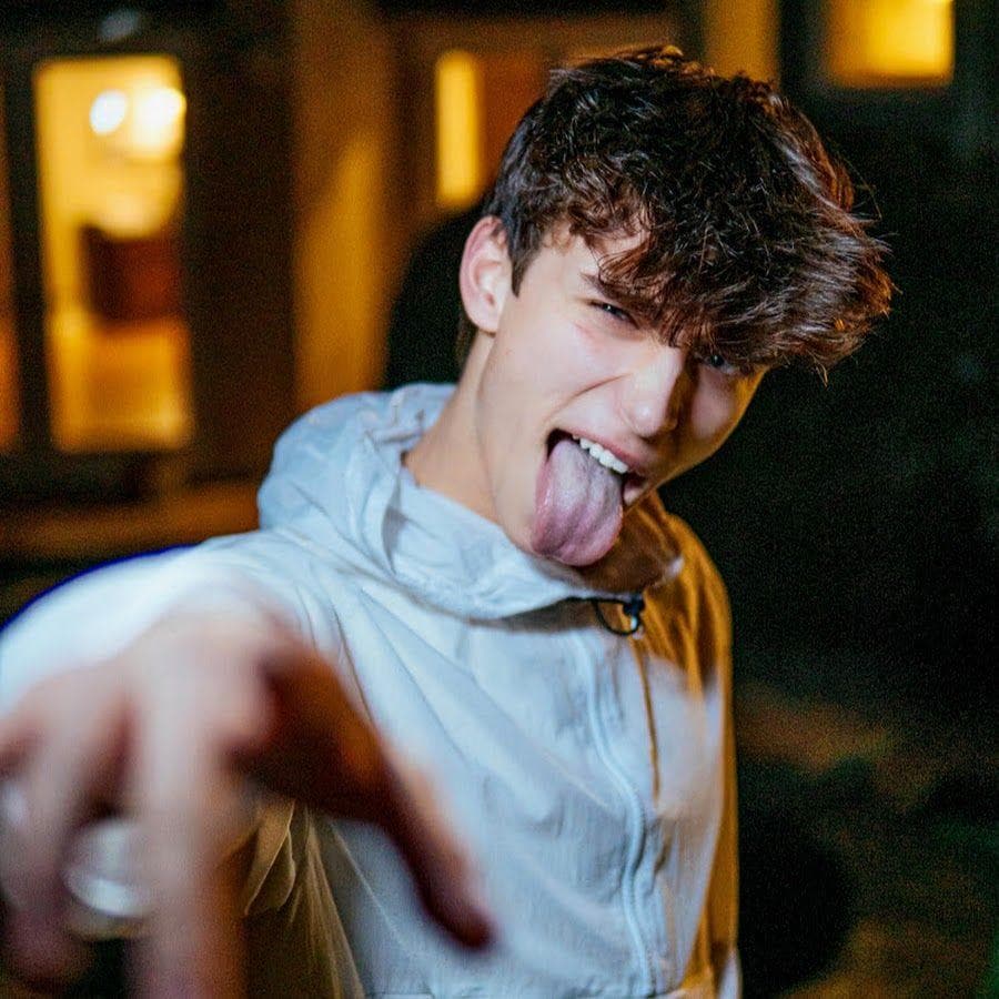 Барабанщик 21 pilots. Джей и пейтон мурмайер. Шип варуджо. Брайс холл и джейден хосслер. Фф джош.