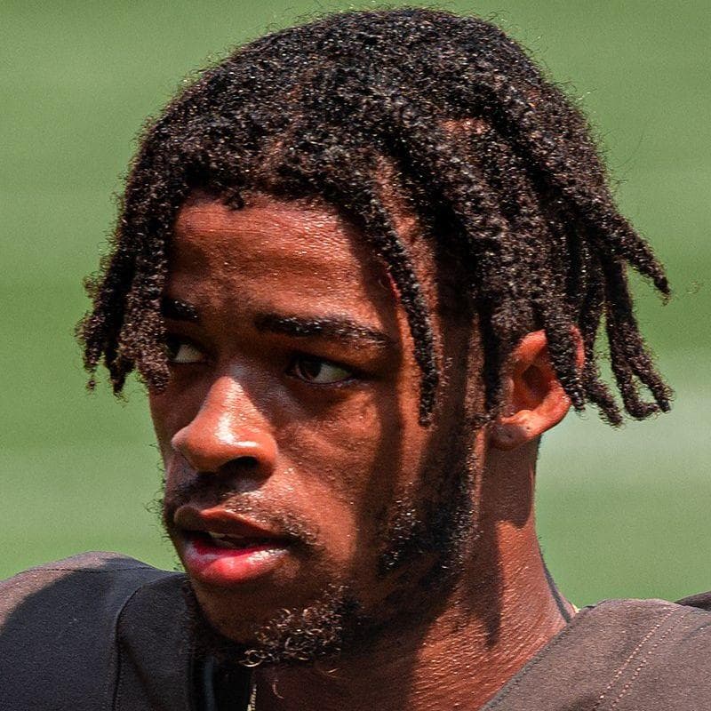 The 32+ Best NFL Cornerbacks Of 2022, Ranked