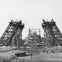 Eiffel Tower on Random Construction of the Most Iconic Landmarks on Earth