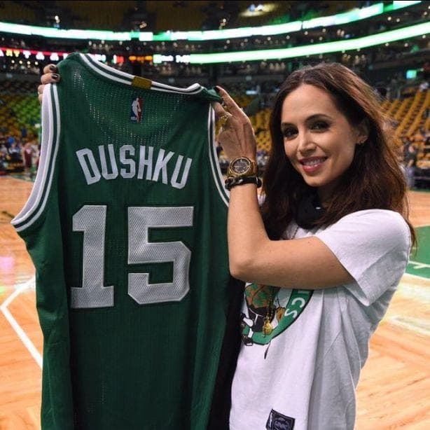 Nelly rocks Jayson Tatum jersey for halftime performance during