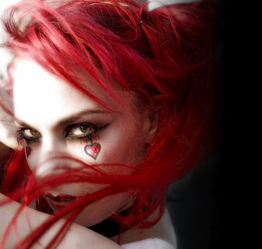 [Image: emilie-autumn-recording-artists-and-grou...crop=faces]