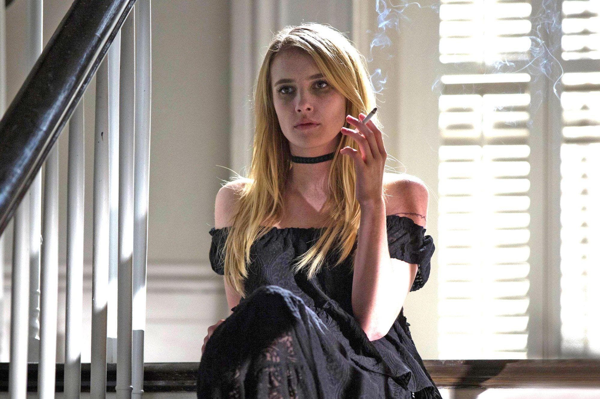 Emma Roberts In 'American Horror Story'