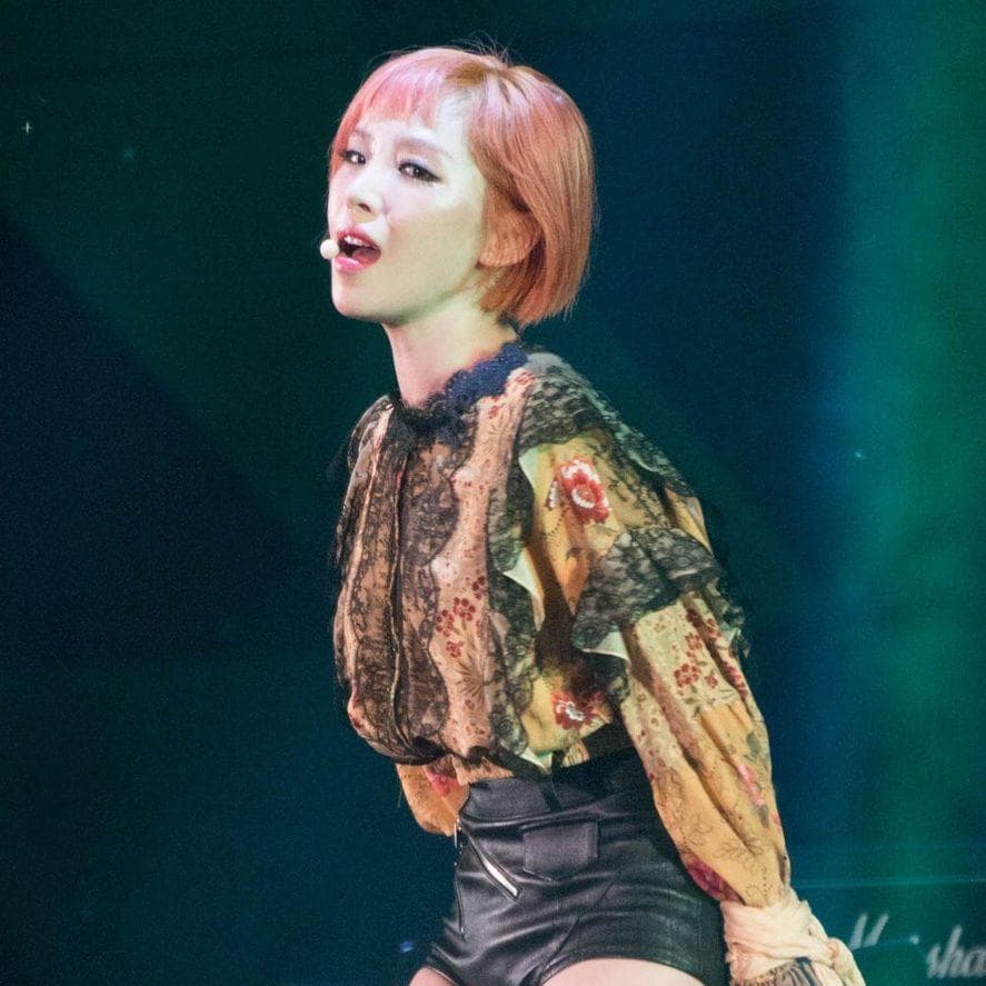 The 10+ Best Female K-pop Idols With Short Hair, Ranked By Fans