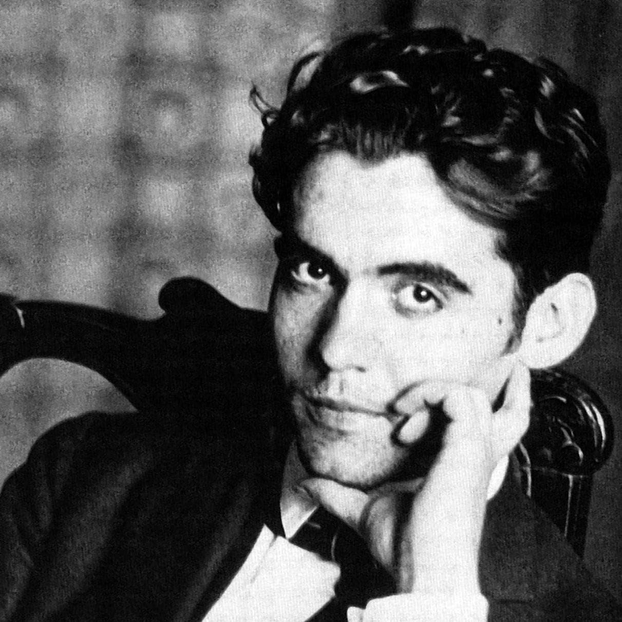 Famous Playwrights from Spain | List of Top Spanish Playwrights