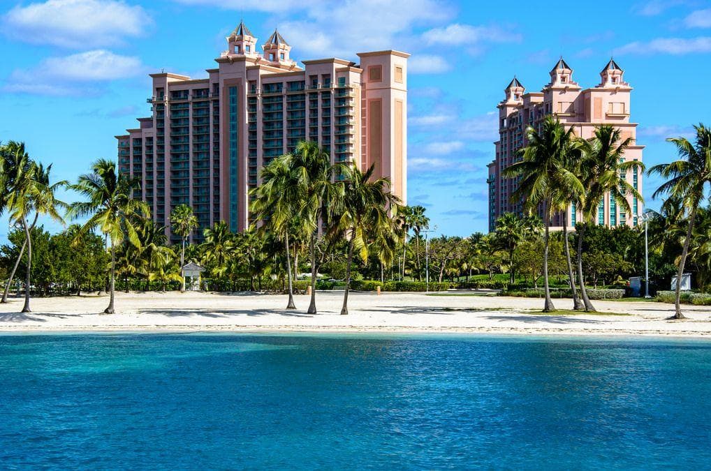 paradise island resort and casino