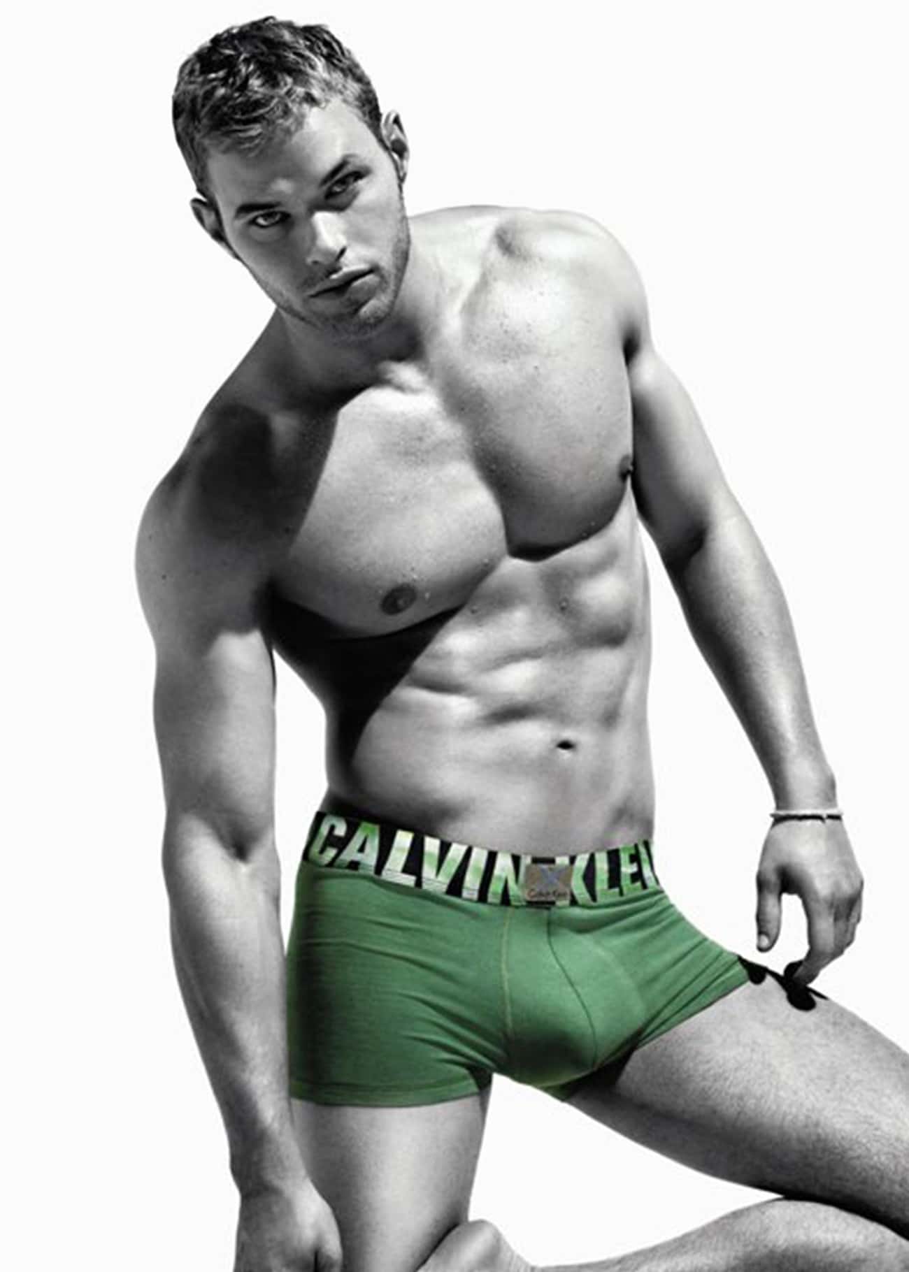 Kellan Lutz in Calvin Klein Underwear