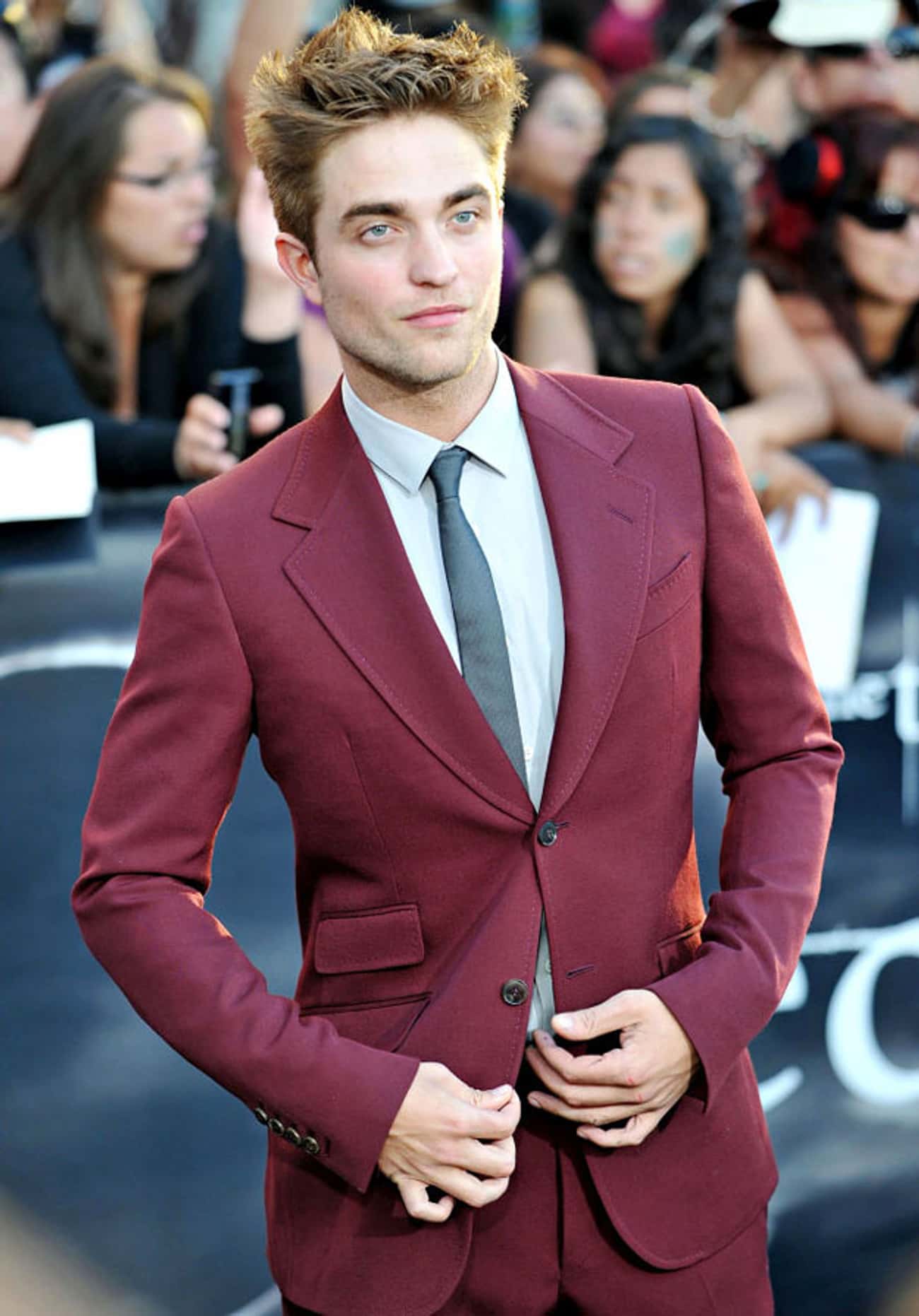 Robert Pattinson in Red Slim Fit Tuxedo