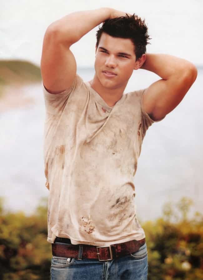 Shirtless Taylor Lautner | Hot Pics, Photos and Images (Page 2)