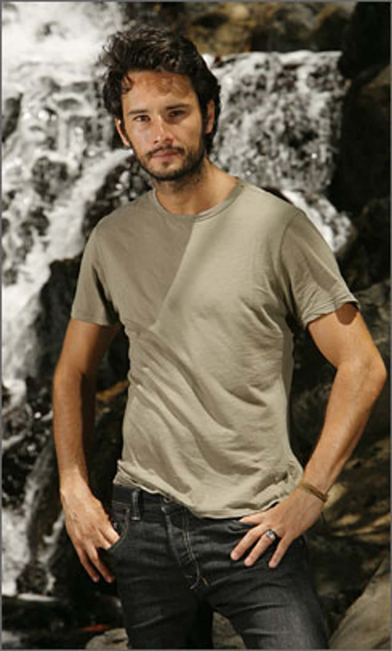 Rodrigo Santoro in Crew Neck T-Shirt