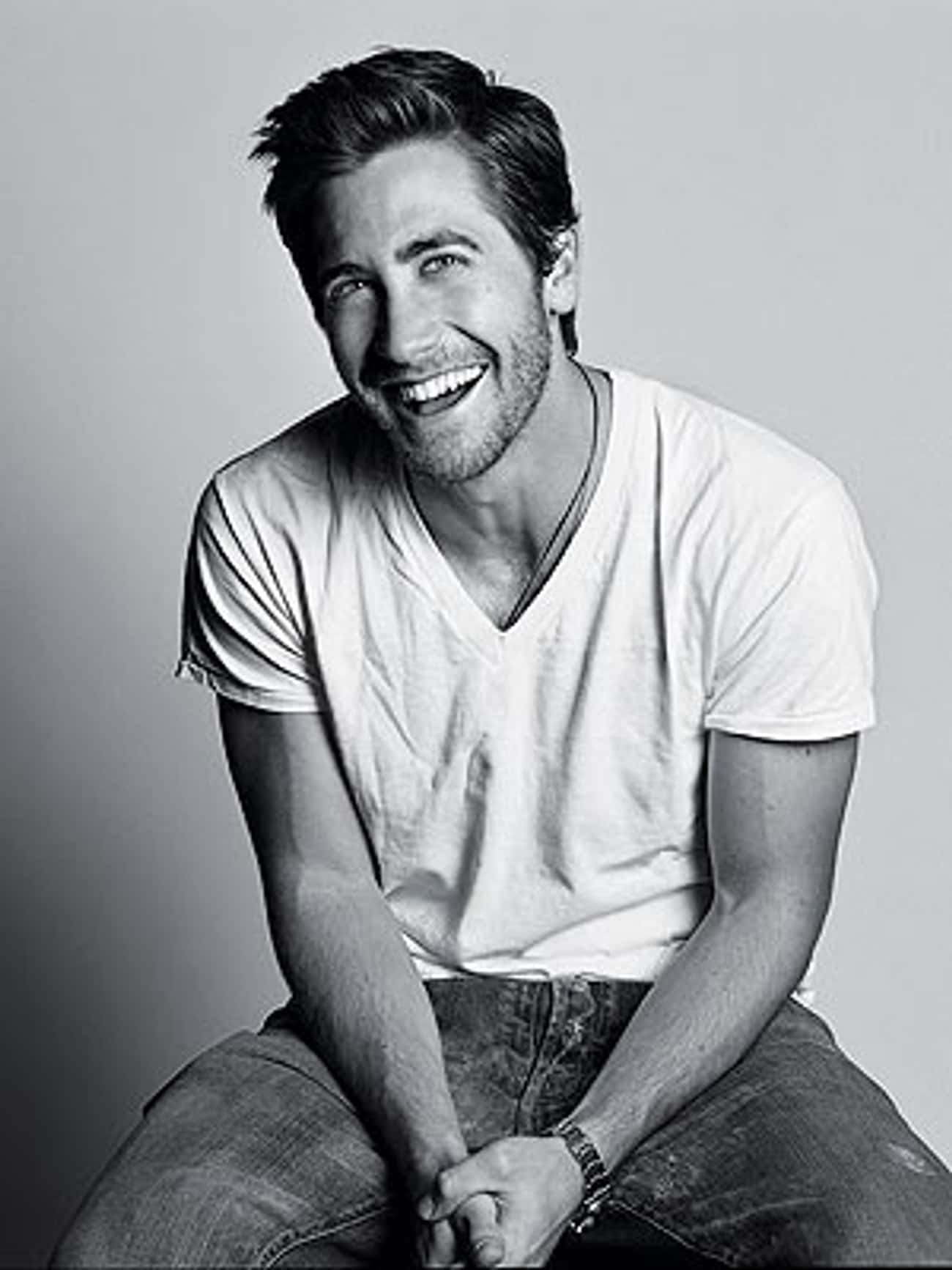 Hot Jake Gyllenhaal Pictures | Sexy Jake Gyllenhaal Photos