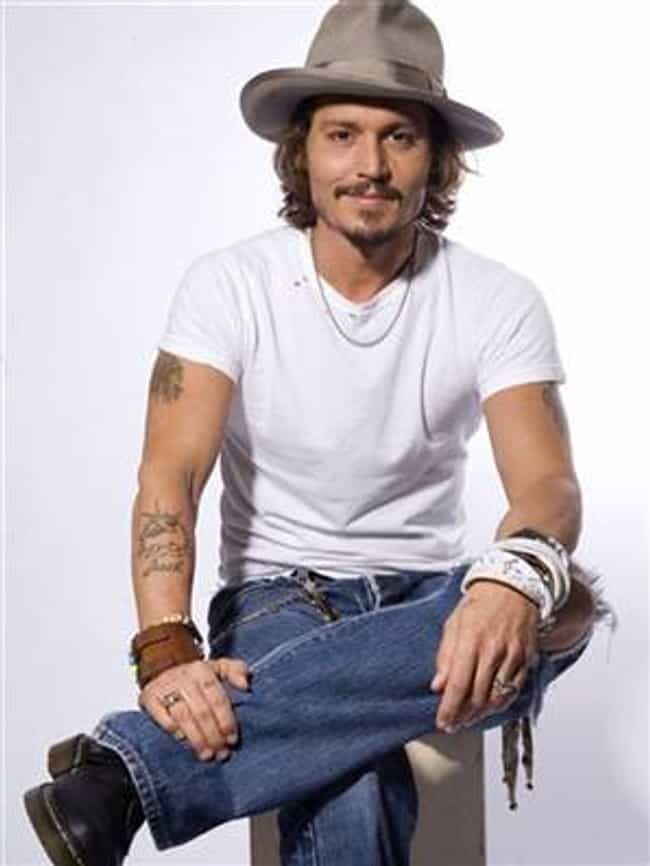 Shirtless Johnny Depp | Hot Pics, Photos and Images