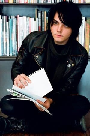 Hot Gerard Way Photos Sexy Gerard Way Pictures