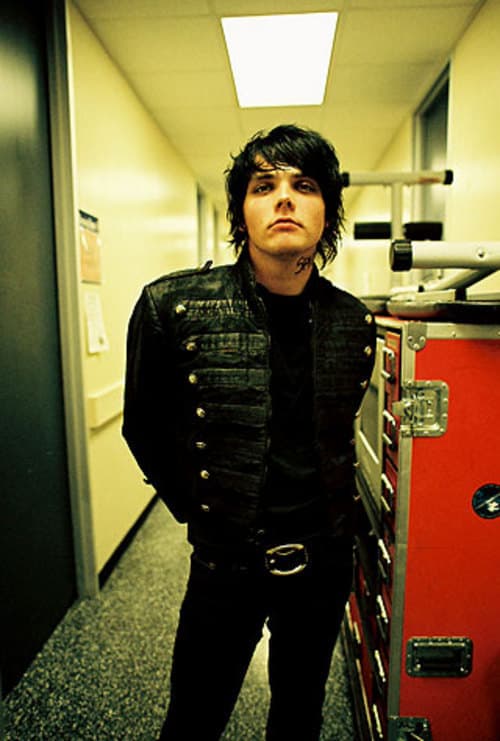 Hot Gerard Way Photos Sexy Gerard Way Pictures