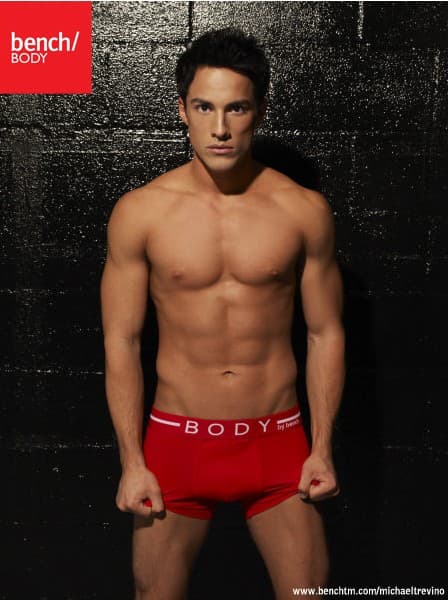 Hot Michael Trevino Photos Sexy Michael Trevino Pictures