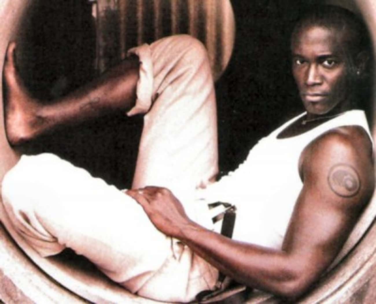Taye Diggs in Cotton Vest with Folded Pants