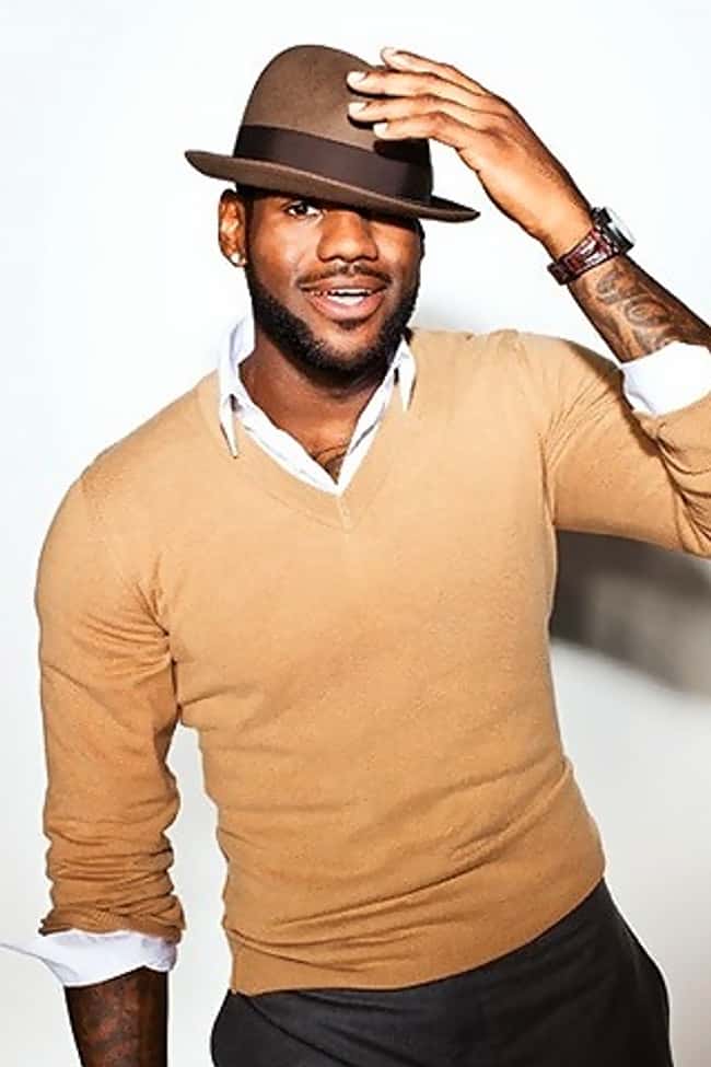 Shirtless LeBron James Hot Pics Photos and Images Shirtless LeBron James Hot Pics Photos and Images