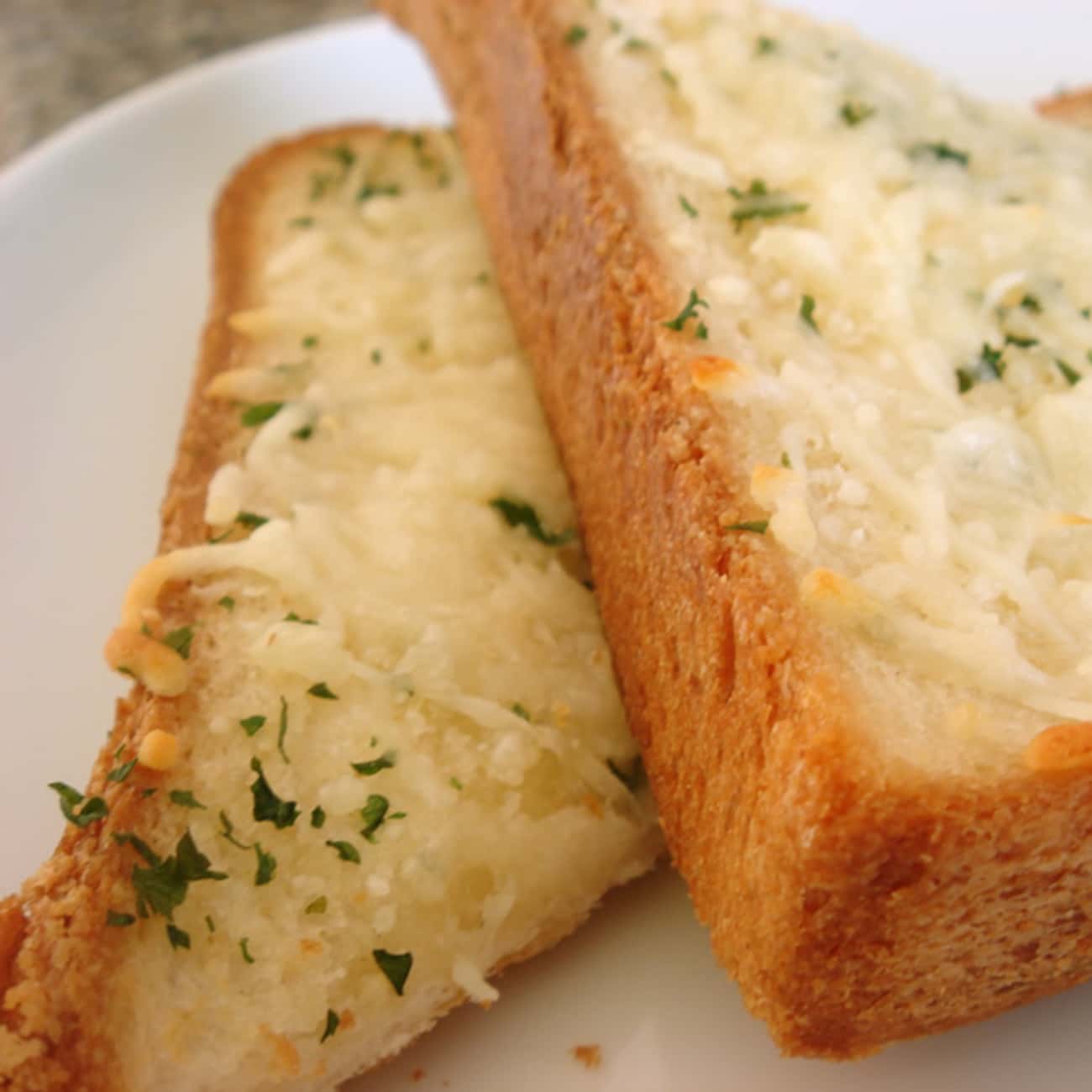 Тосты из хлеба с сыром
