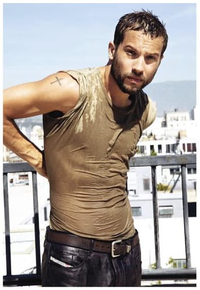 Logan Marshall Green Sexy