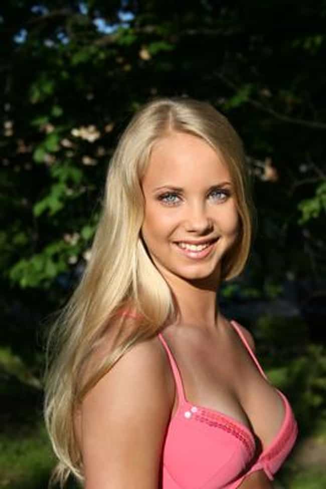 Nude Finnish Lady 9