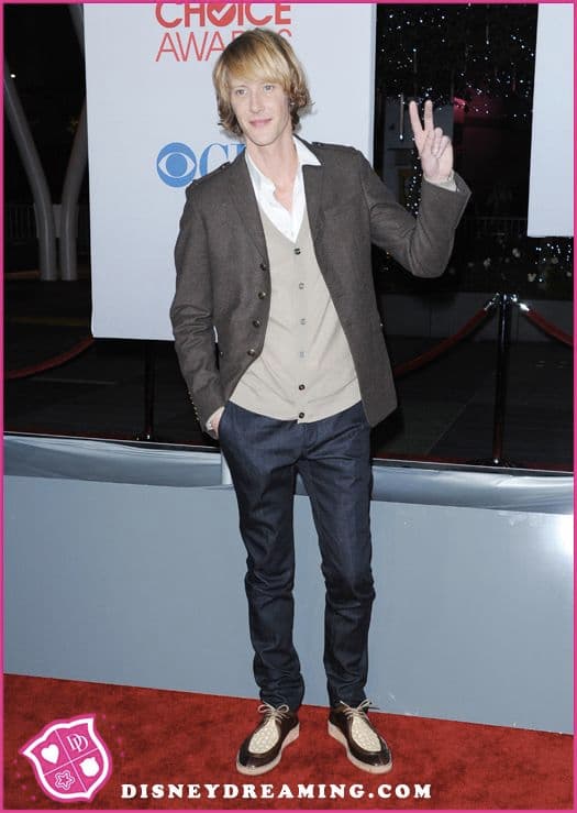 Gabriel Mann Shirtless