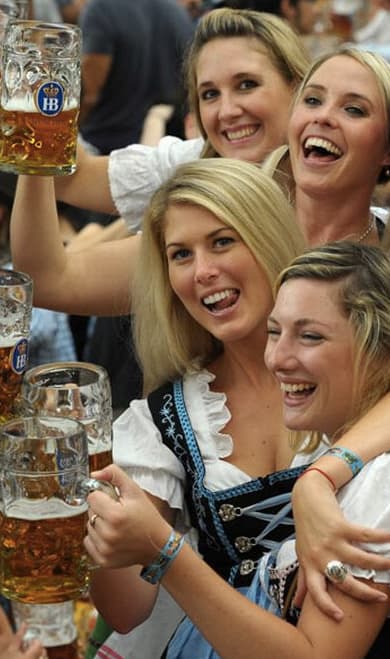 Sexy Dirndl Girls | 100 Hot Oktoberfest Girls, Cleavage and All (Page 16)