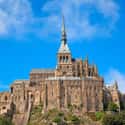 Mont Saint-Michel Castle on Random Most Beautiful Buildings in the World