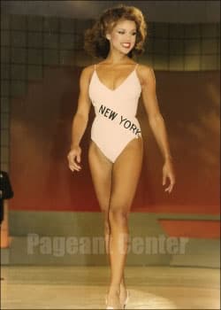 vanessa williams hot bikini