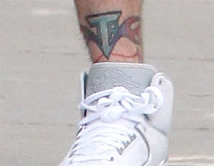 justin timberlake leg tattoos
