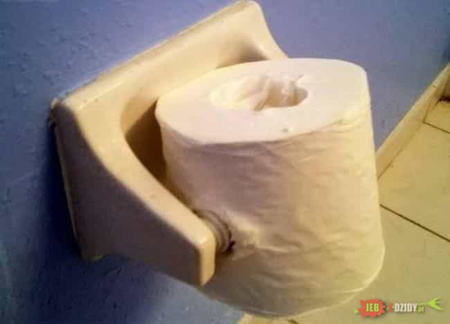 This Toilet Roll is listed (or ranked) 1 on the list Infuriating Images That Will Trigger You
