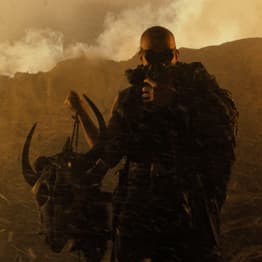 Собака из риддика. Риддик 2013. Динго Донго Риддик