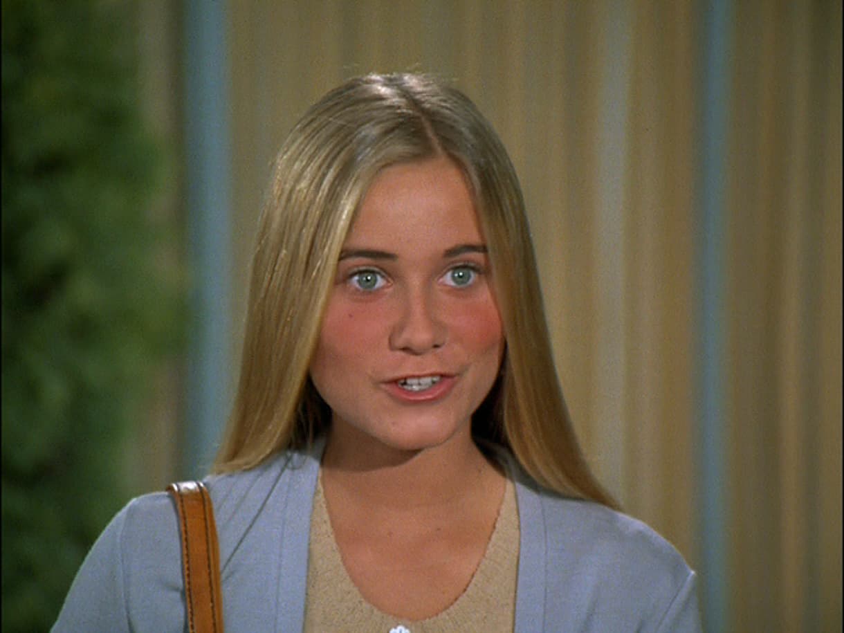 Female Teen Stars of the '80s: Then and Now