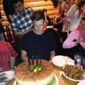 Cuz Everyone Loves a Super-Sized Birthday Burger. :/ on Random Funny Birthday Fails