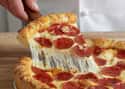 Shiz & Edgar Super Pizza on Random Best Chain Restaurants You'll Find In Mall Food Court