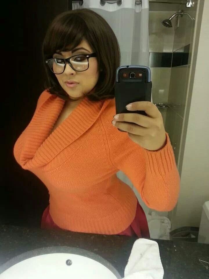 Cosplay Selfies | Superhero Costume Selfie Pics (Page 2)